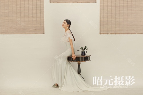公交車(chē)讓座反被罵 胖妹子與孕婦如何辨別?